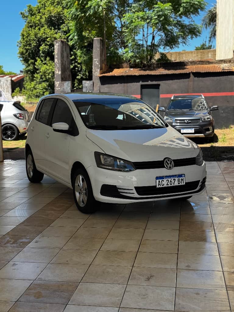 VOLKSWAGEN FOX - Vista principal